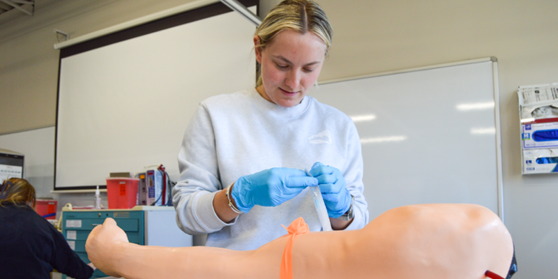 Laurel College of Technology LPN to ADN Hybrid-Online Program